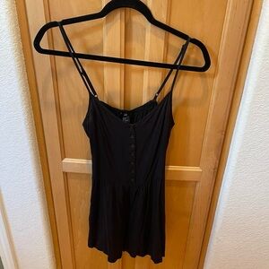 Women’s black tank cami romper with pockets size 6 Small